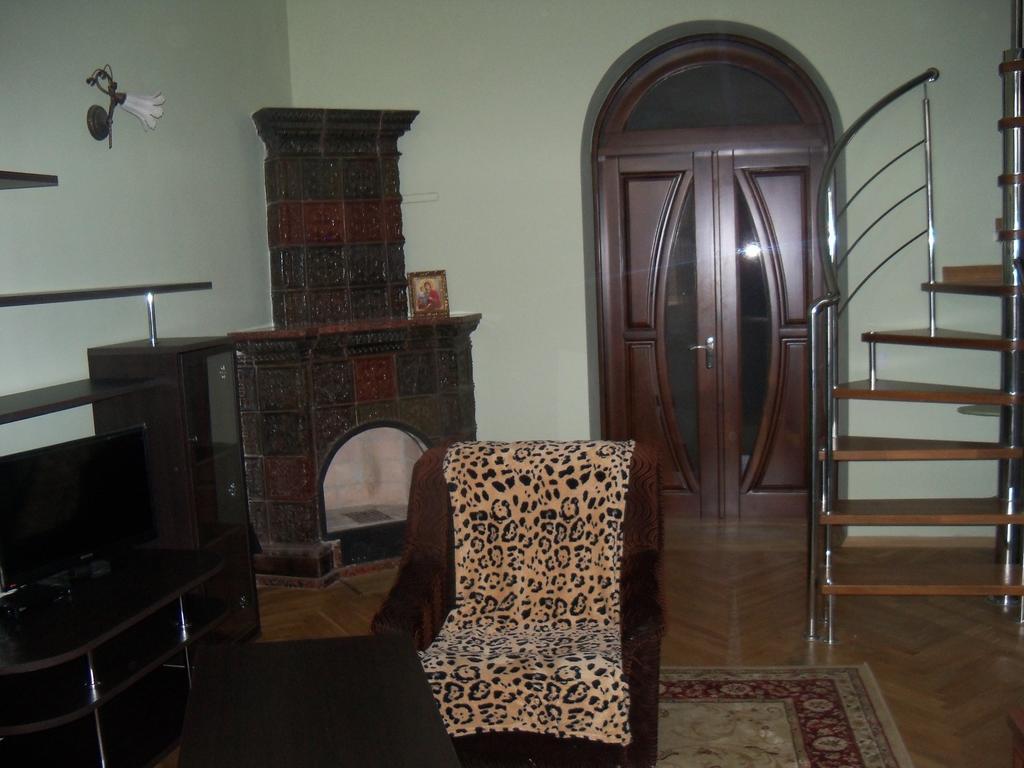 Apartment Roman Lviv Exterior photo
