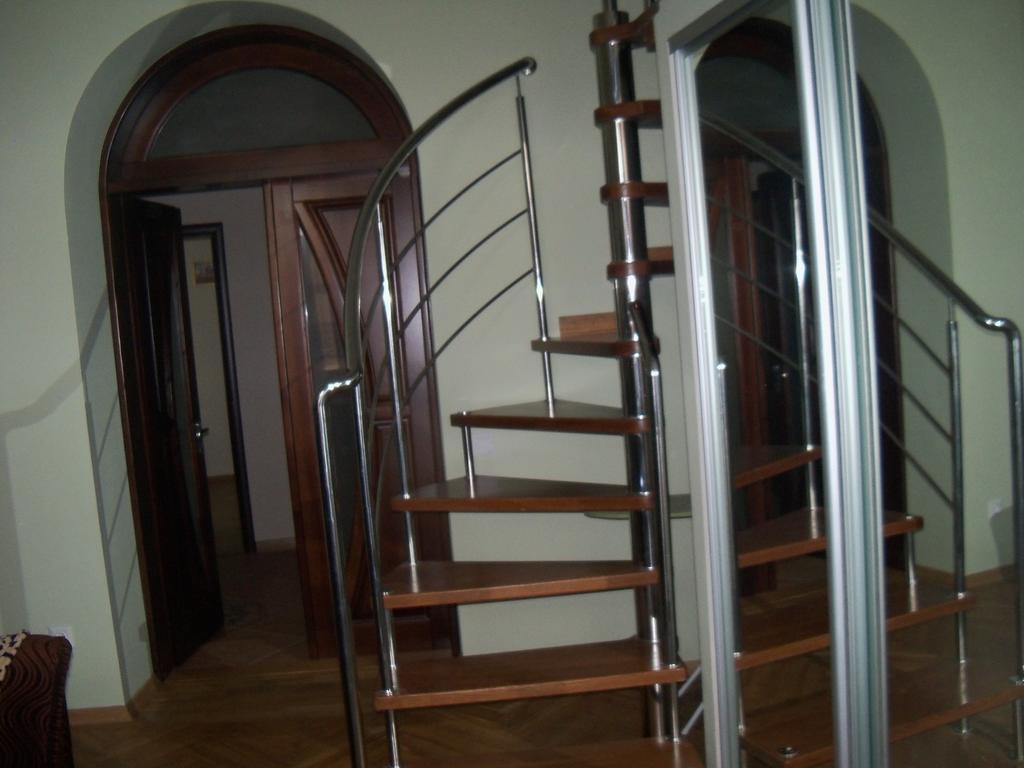 Apartment Roman Lviv Exterior photo